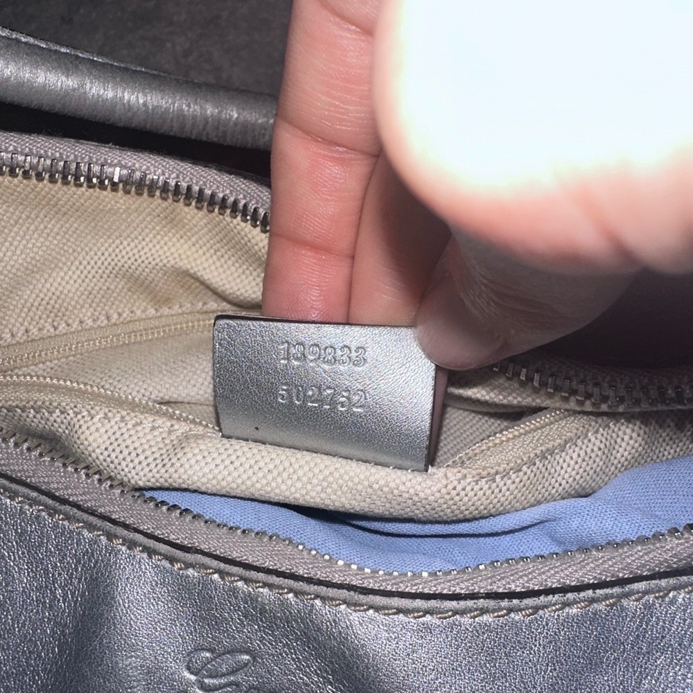 Authentic Gucci Metallic Silver D Ring Shoulder Bag - Picture 3 of 5
